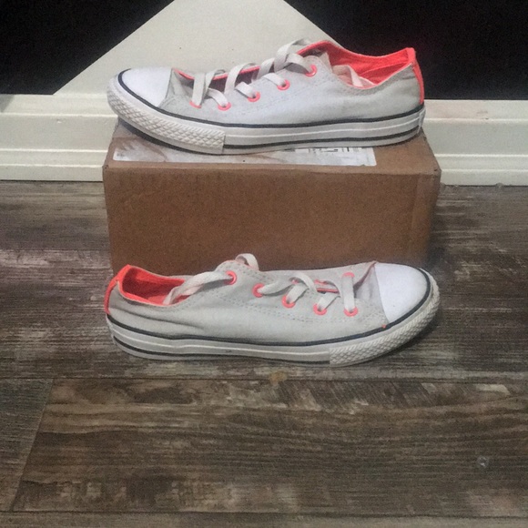 Converse Shoes - Women’s converse double tongue